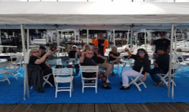 breezes viking yacht club